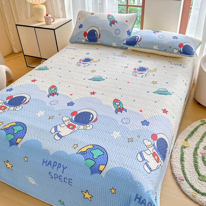 91家纺网 家纺一手货源 找家纺 2025新款13070单面全棉绗缝床盖三件套 太空卫士