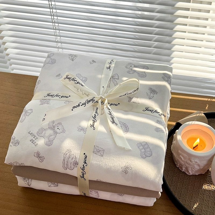 91家纺网 家纺一手货源 找家纺 暖芯优选 2025新款针织棉双层纱四件套小碎花被套床单床笠款学生三件套新款直播热款-叠拍图-系列一 礼物