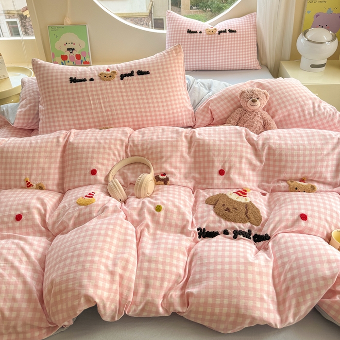 91家纺网 家纺一手货源 找家纺 优佳优品 2024新款水洗棉毛巾绣四件套（可提供买家秀） 幸运小熊