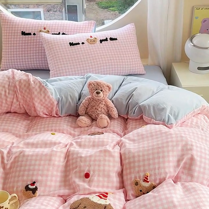 91家纺网 家纺一手货源 找家纺 优佳优品 2024新款水洗棉毛巾绣四件套（可提供买家秀） 幸运小熊