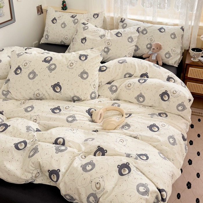 91家纺网 家纺一手货源 找家纺 夜笙2025新款A类水洗棉双层纱印花四件套 甜豆熊