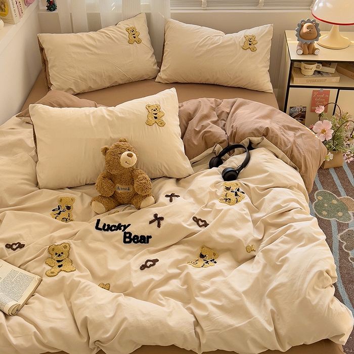 91家纺网 家纺一手货源 找家纺 暖芯优选 2025新款超柔水洗棉INS小红书毛巾绣卡通四件套（提供买家秀） 焦糖奶茶