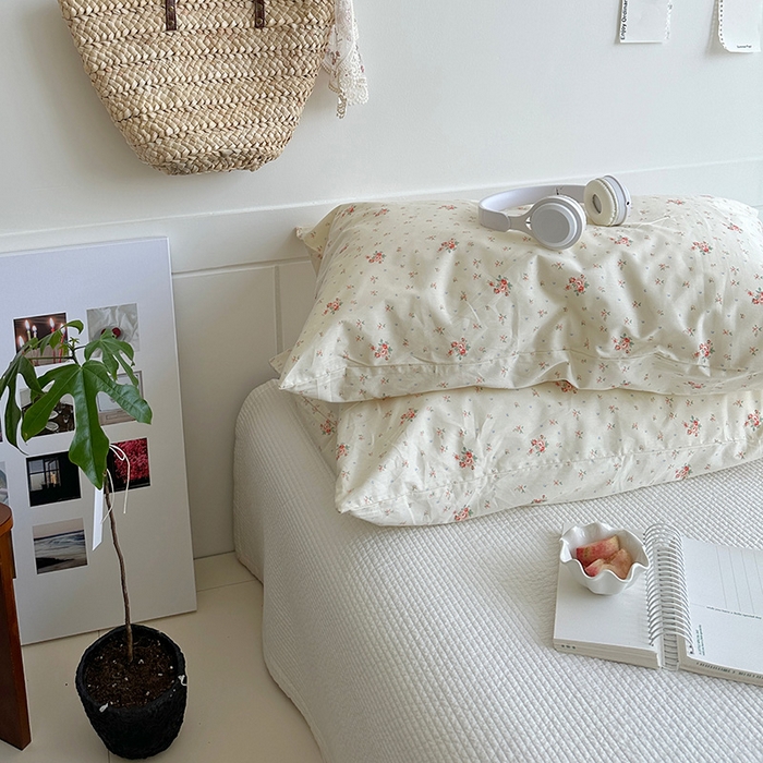 91家纺网 家纺一手货源 找家纺 2025新款纯棉小清新小碎花学生枕套 清如