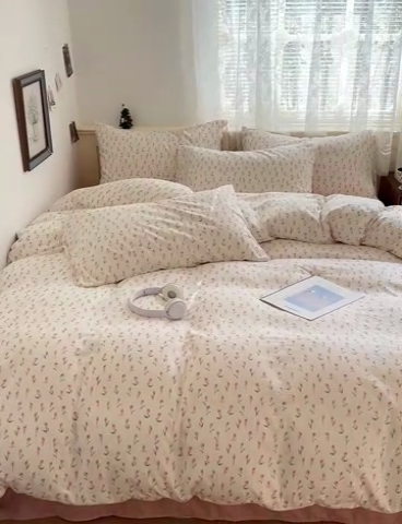 91家纺网 家纺一手货源 找家纺 夜笙2025新款A类水洗棉双层纱印花四件套 彩莲