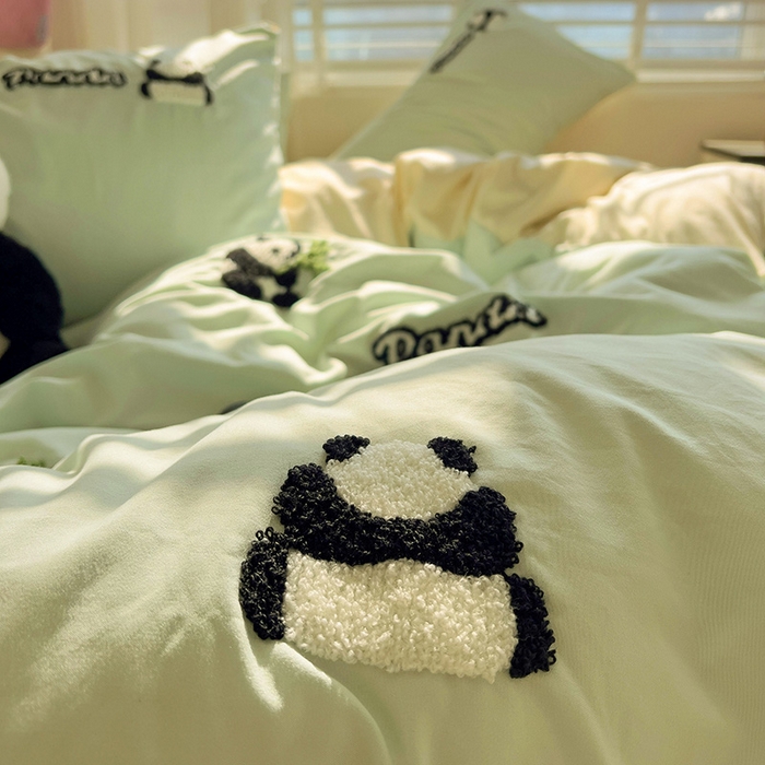 91家纺网 家纺一手货源 找家纺 暖芯优选 2025新款超柔水洗棉INS小红书毛巾绣卡通四件套（提供买家秀） 翠竹熊猫