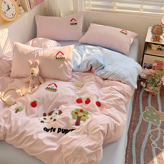 91家纺网 家纺一手货源 找家纺 暖芯优选 2025新款超柔水洗棉INS小红书毛巾绣卡通四件套（提供买家秀） 苹果狗狗