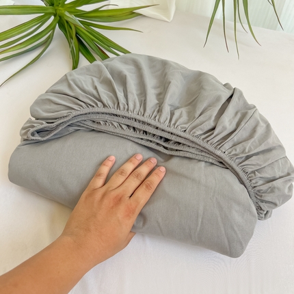 91家纺网 家纺一手货源 找家纺 韩巢家纺 2025新款A类纯色格子水洗棉床笠单件床罩床套 A类浅灰-床笠