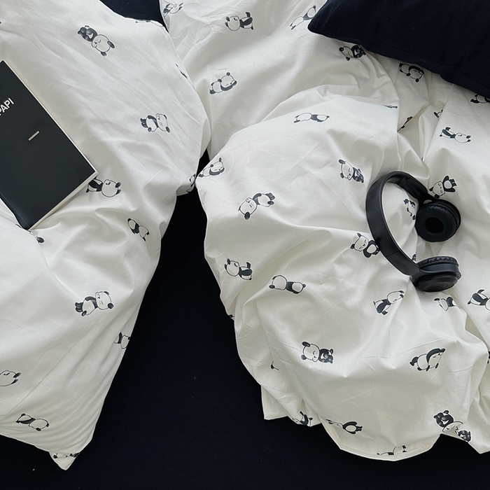 91家纺网 家纺一手货源 找家纺 2025新款纯棉小清新四件套小碎花学生三件套纯色床单印花枕套双人床笠 呆萌熊猫