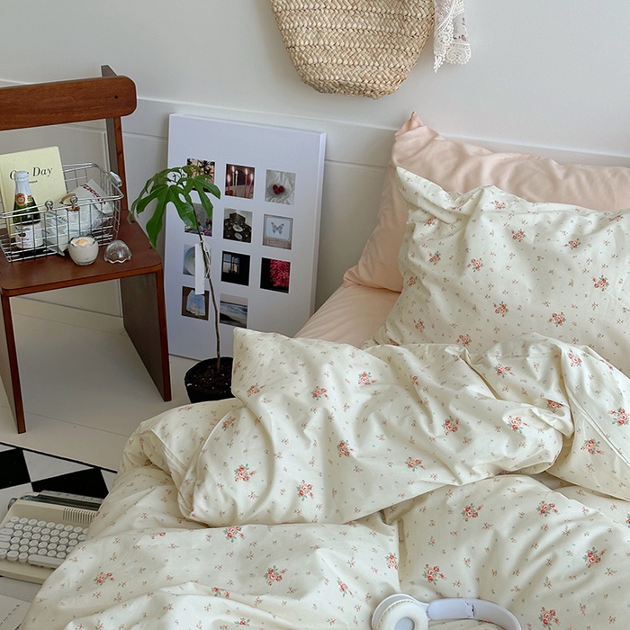 91家纺网 家纺一手货源 找家纺 2025新款纯棉小清新四件套小碎花学生三件套纯色床单印花枕套双人床笠 清如