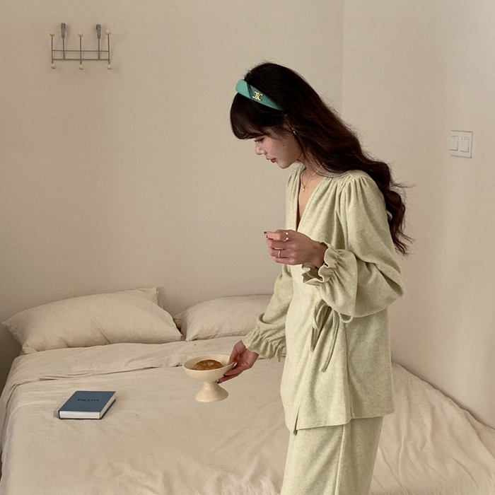 91家纺网 家纺一手货源 找家纺 妍景家居生活馆 毛巾绒系带套装 绿色