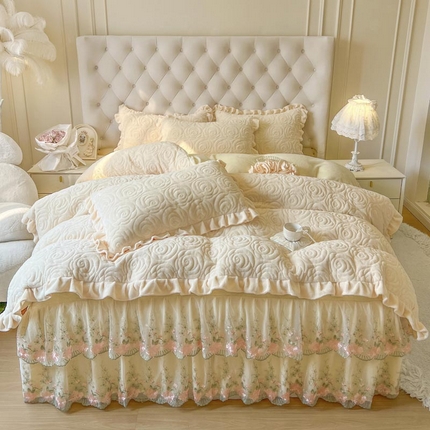 91家纺网 家纺一手货源 找家纺 恋尚 2025新款牛奶绒夹棉床笠裙四件套-曼苏 曼苏-奶黄