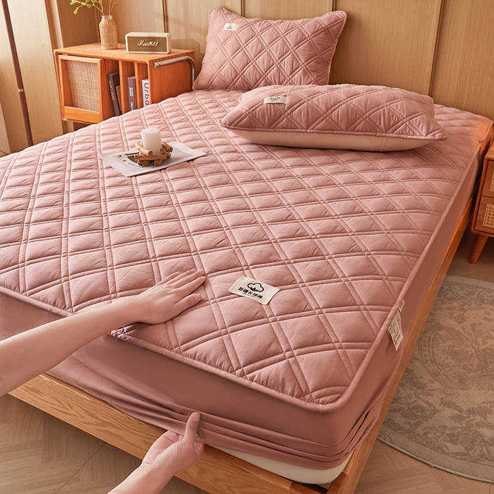 91家纺网 家纺一手货源 找家纺 笠客家纺 2025新款全棉水洗棉夹棉床笠-棉格款 棉格-豆沙