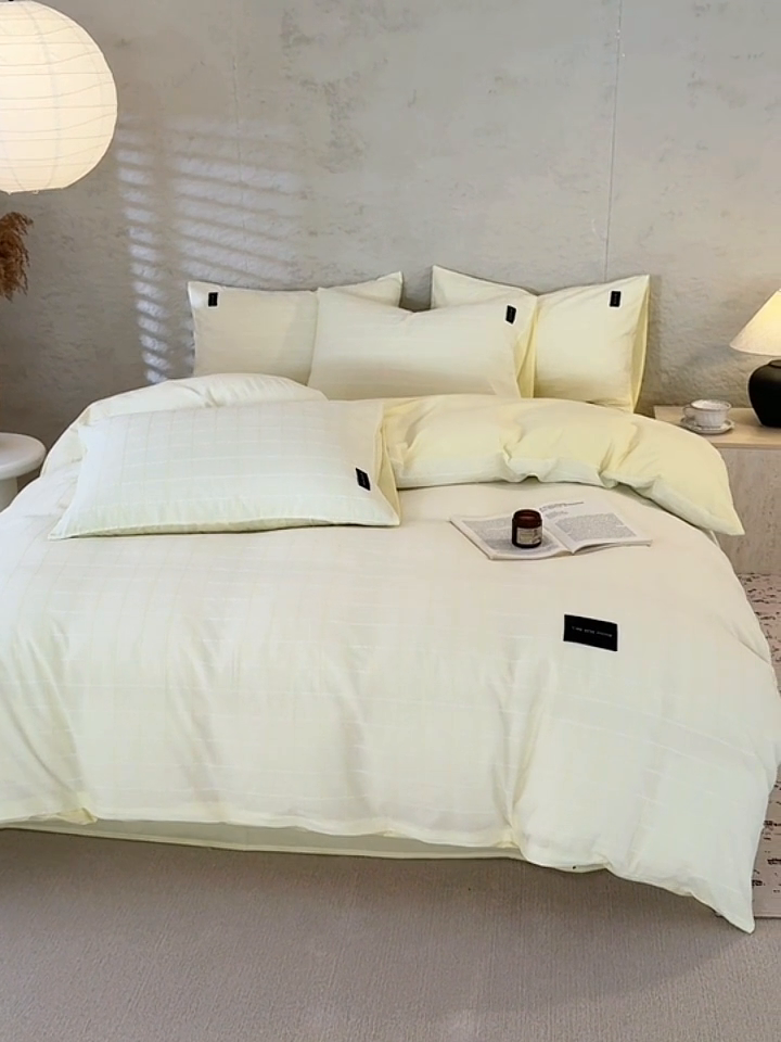 91家纺网 家纺一手货源 找家纺 呗旺鹿 2025新款静奢风-锦绣系列全棉色织提花小方格四件套 锦绣桂花飘香