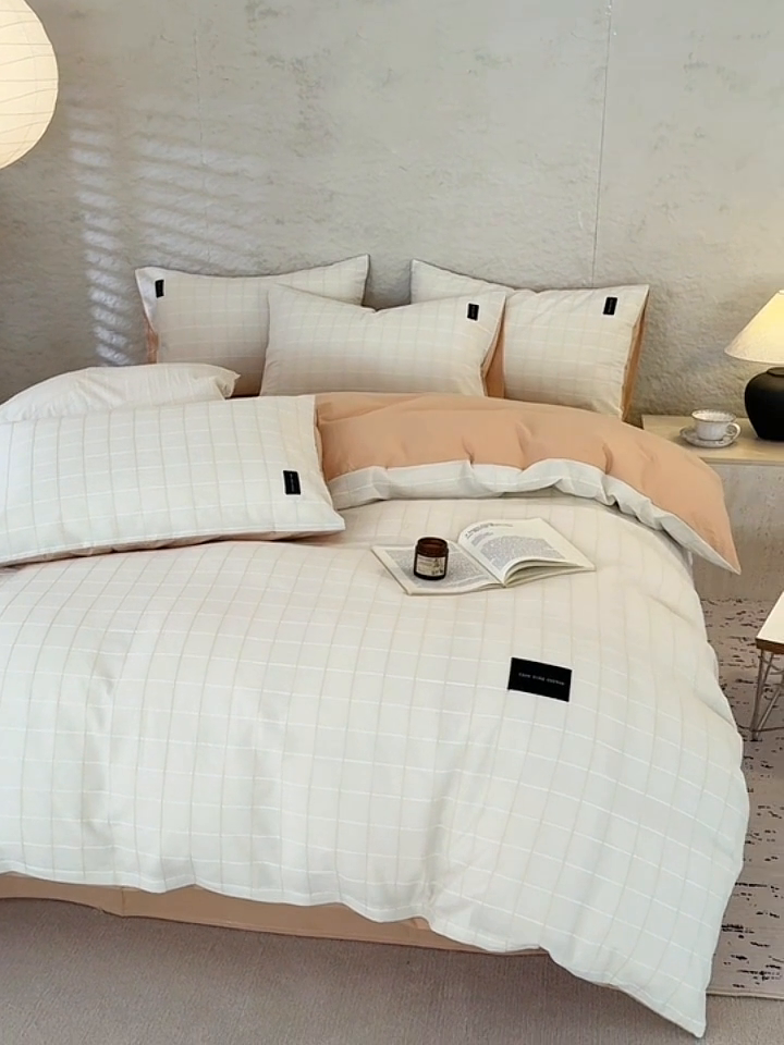 91家纺网 家纺一手货源 找家纺 呗旺鹿 2025新款静奢风-锦绣系列全棉色织提花小方格四件套 锦绣桃花暖阳