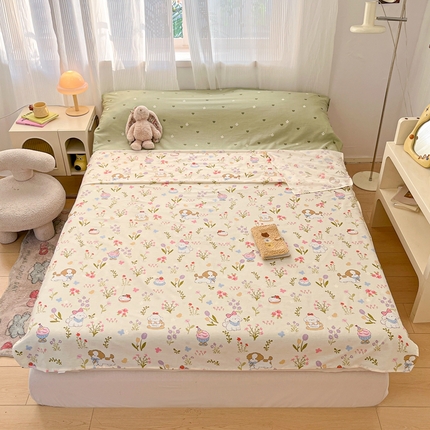 91家纺网 家纺一手货源 找家纺 寻米 2025新款全棉印花旅行睡袋系列 花园小狗