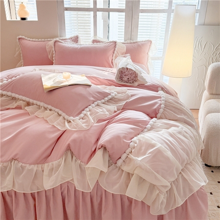 91家纺网 家纺一手货源 找家纺 富盛家纺 2025新款水洗亲肤棉床裙款四件套公主风四件套 仙仙子—豆沙