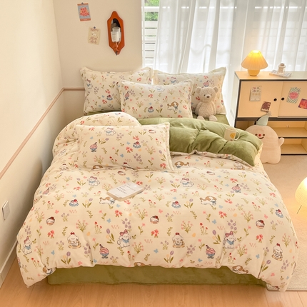 91家纺网 家纺一手货源 找家纺 寻米 2024新款印花牛奶绒四件套 茶园小狗绿色