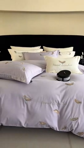 91家纺网 家纺一手货源 找家纺 卡姿家纺 2025春夏新款轻奢优雅刺绣金丝羽系列四件套 金丝羽紫