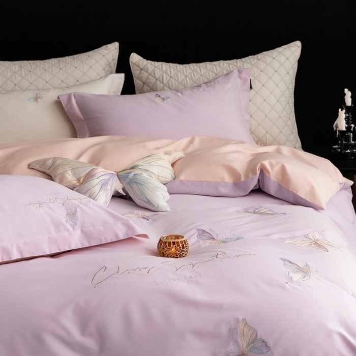 91家纺网 家纺一手货源 找家纺 卡姿家纺 2025春夏新款轻奢优雅刺绣蝴蝶飘逸系列四件套 蝴蝶飘逸-紫