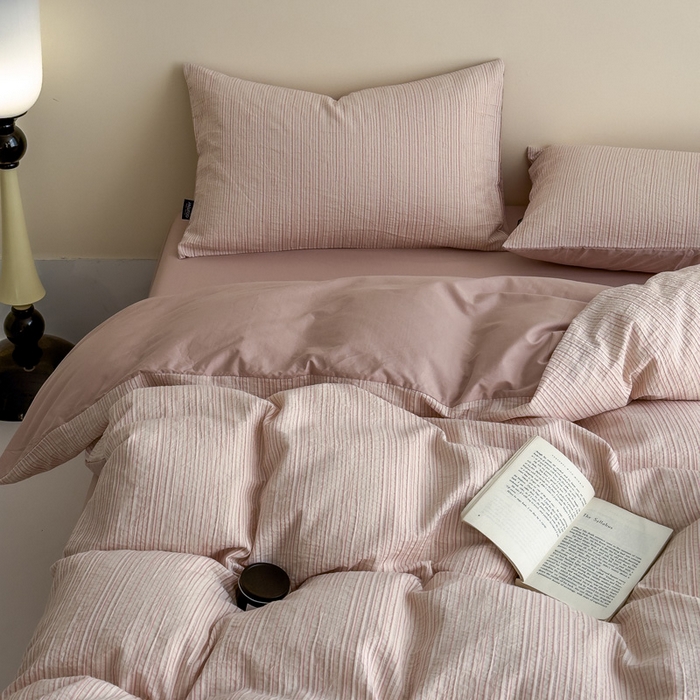 91家纺网 家纺一手货源 找家纺 席世家 2025新款全棉色织提花四件套-速写 速写-粉