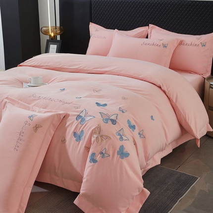 91家纺网 家纺一手货源 找家纺 （总）莱越家纺 2025新款轻奢刺绣蝴蝶牛奶蛋白棉四件套高档纯色亲肤棉双拼床单被套床笠式