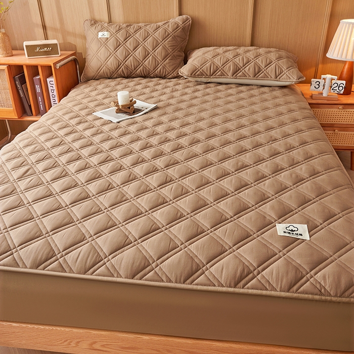 91家纺网 家纺一手货源 找家纺 笠客家纺 2025新款全棉水洗棉夹棉床笠-棉格款 棉格-卡其