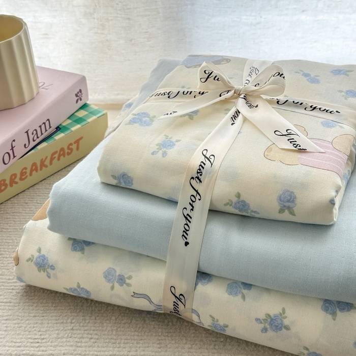 91家纺网 家纺一手货源 找家纺 2025新款全棉A类双层纱四件套系列-叠拍 俏皮狗