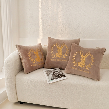 番茄+ 2025新款牛奶绒抱枕被-有鹿亦有路系列 沉香