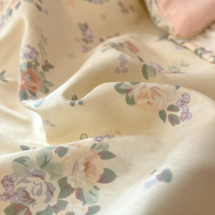 91家纺网 家纺一手货源 找家纺 蓝邻家纺 2025年新款全棉法式清新公主风双层花边四件套系列 梨花似锦-浅黄