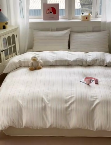 91家纺网 家纺一手货源 找家纺 2025新款全棉A类双层纱四件套系列-叠拍 简约派