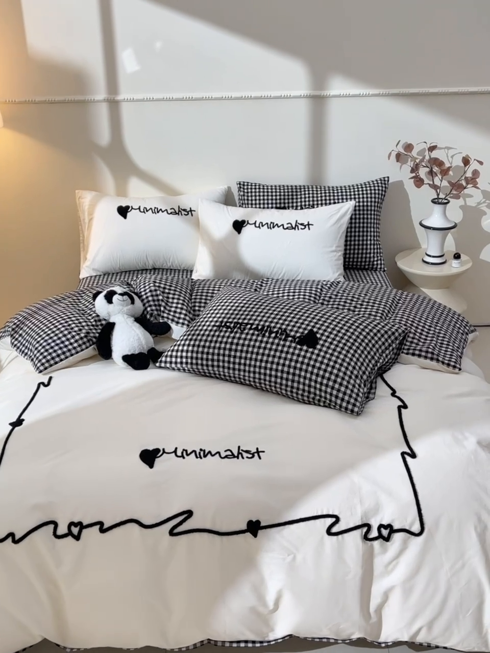 91家纺网 家纺一手货源 找家纺 （总）炫拼家纺 2025新款灵动系A类全棉40支水洗棉毛巾绣四件套