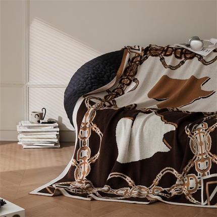 91家纺网 家纺一手货源 找家纺 （总）暖绵绵家纺 2025新款羊毛混纺欧式提花毯-沃格