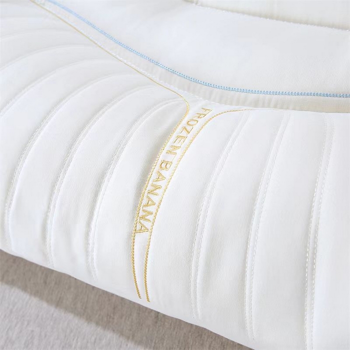 91家纺网 家纺一手货源 找家纺 （总）2025新款小奶蕉乳胶护颈枕  枕头枕芯48*74cm