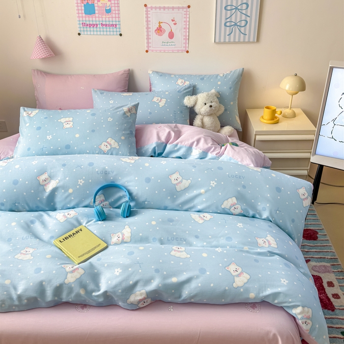 91家纺网 家纺一手货源 找家纺 2025新款全棉12868印花四件套 蓝色泡芙狗