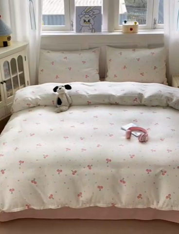 91家纺网 家纺一手货源 找家纺 2025新款全棉A类双层纱四件套系列-叠拍 樱桃果