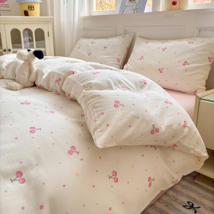 91家纺网 家纺一手货源 找家纺 2025新款全棉A类双层纱四件套系列-床拍 樱桃果