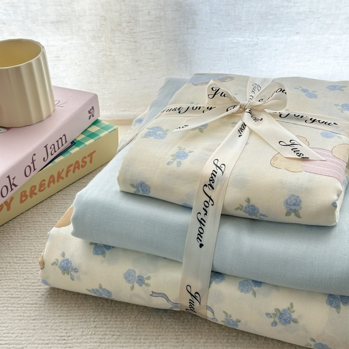 91家纺网 家纺一手货源 找家纺 2025新款全棉A类双层纱四件套系列-叠拍 俏皮狗