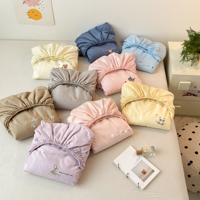 91家纺网 家纺一手货源 找家纺 （总）2025春夏新款A类小清新全棉纯棉绣花床笠席梦思保护罩单床笠可配同色枕套