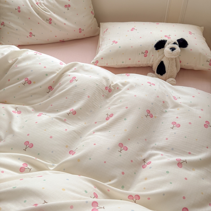 91家纺网 家纺一手货源 找家纺 2025新款全棉A类双层纱四件套系列-床拍 樱桃果