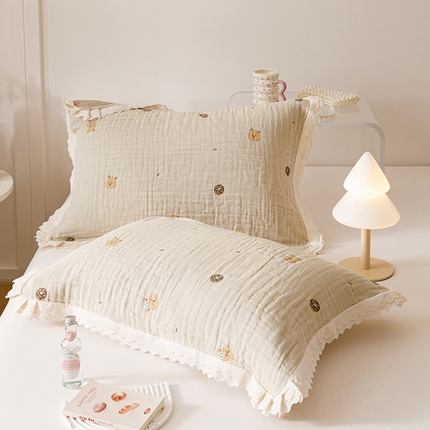 91家纺网 家纺一手货源 找家纺 （总）麻依 2025新款棉花糖枕巾全棉四层纱布双层花边