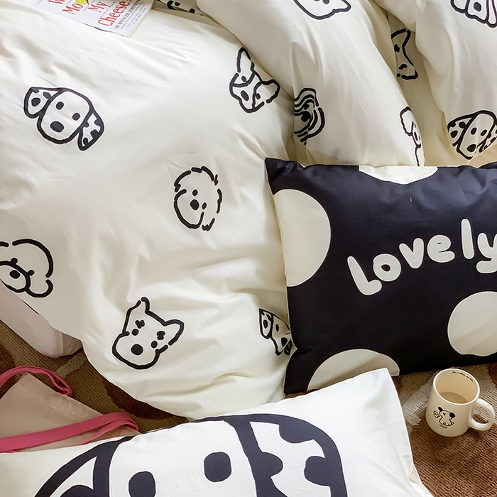 91家纺网 家纺一手货源 找家纺 尺素 2025新款韩国ins风全棉卡通印花四件套小红书博主纯棉学生三件套 lovely dog 象牙白