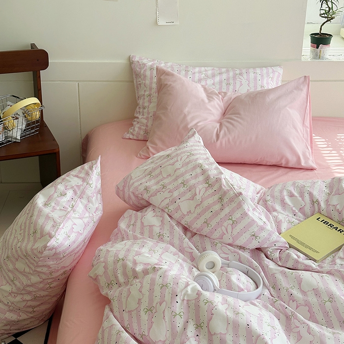 91家纺网 家纺一手货源 找家纺 尺素2025年韩国ins风系列五 萌萌兔裸粉