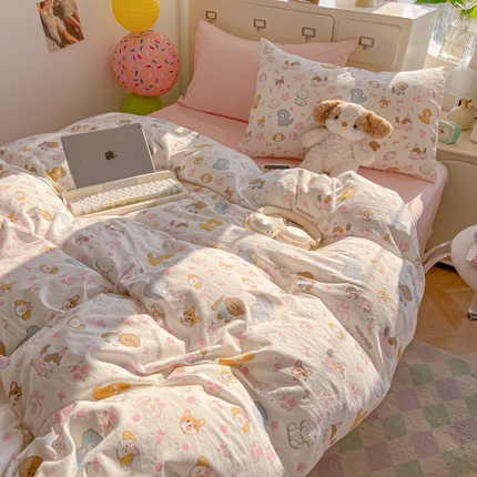 91家纺网 家纺一手货源 找家纺 韩巢家纺 2025新款水洗棉印花AA版四件套 灰蒙小狗