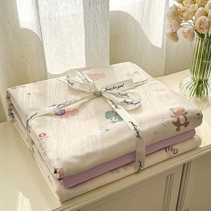 91家纺网 家纺一手货源 找家纺 梦莱斯 2025新款A类有氧针织棉双层纱系列四件套恐龙派对