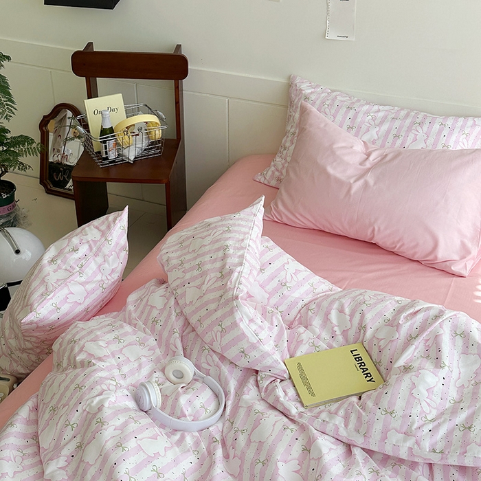 91家纺网 家纺一手货源 找家纺 尺素2025年韩国ins风系列五 萌萌兔裸粉