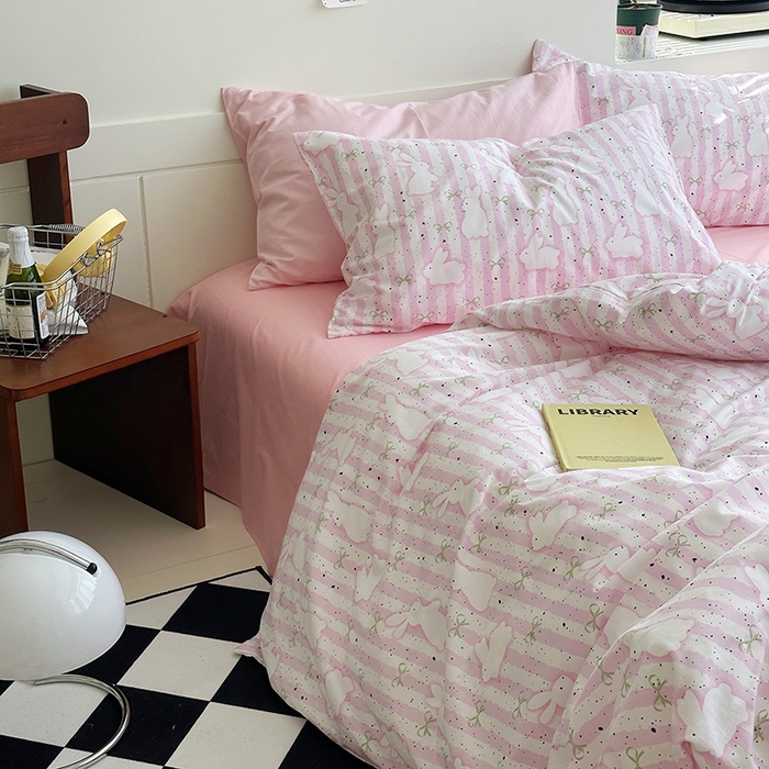 91家纺网 家纺一手货源 找家纺 尺素2025年韩国ins风系列五 萌萌兔裸粉