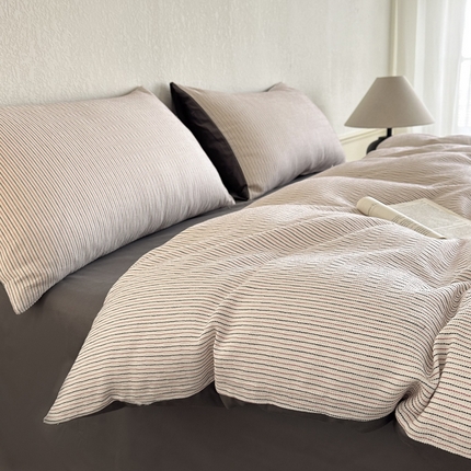 91家纺网 家纺一手货源 找家纺 （总）2025新款全棉色织华夫格提花四件套-森韵