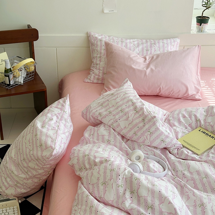 91家纺网 家纺一手货源 找家纺 尺素2025年韩国ins风系列五 萌萌兔裸粉