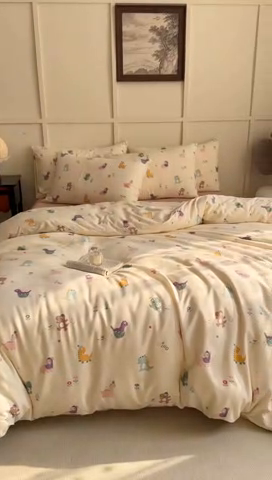 91家纺网 家纺一手货源 找家纺 梦莱斯 2025新款A类有氧针织棉双层纱系列四件套恐龙派对