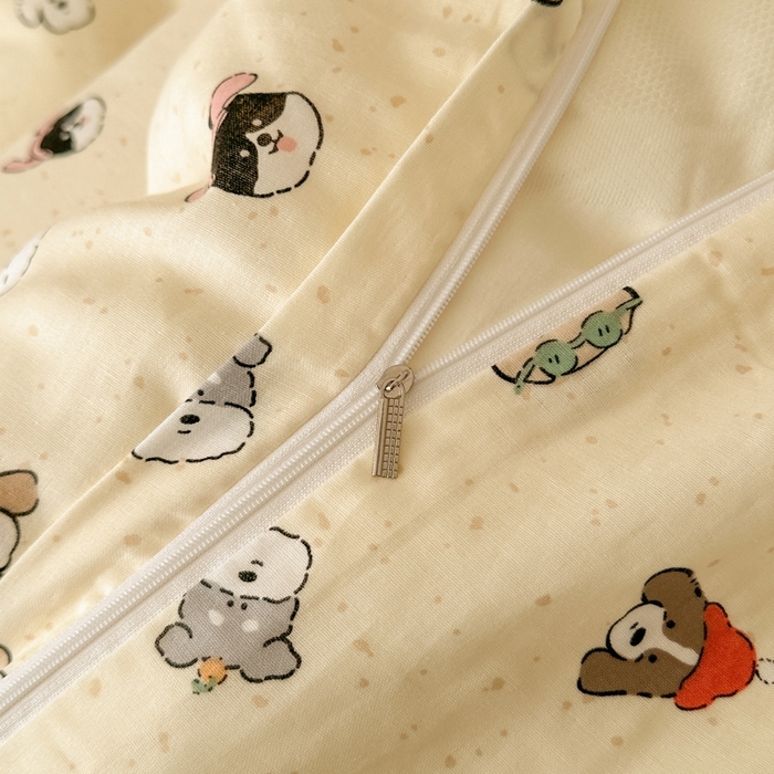 91家纺网 家纺一手货源 找家纺 呗旺鹿 2025新款A类母婴级全棉有氧双层纱印花四件套 富贵狗